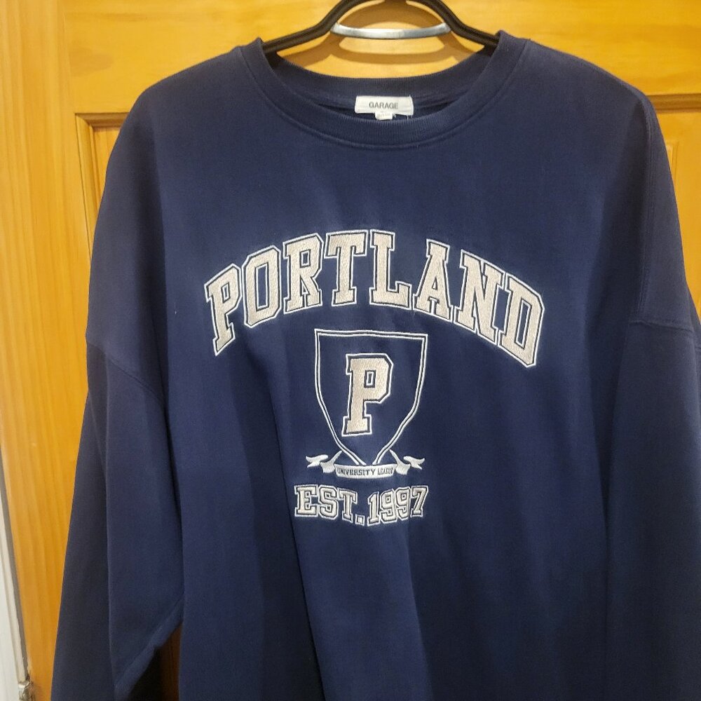 Oversized sweatshirt